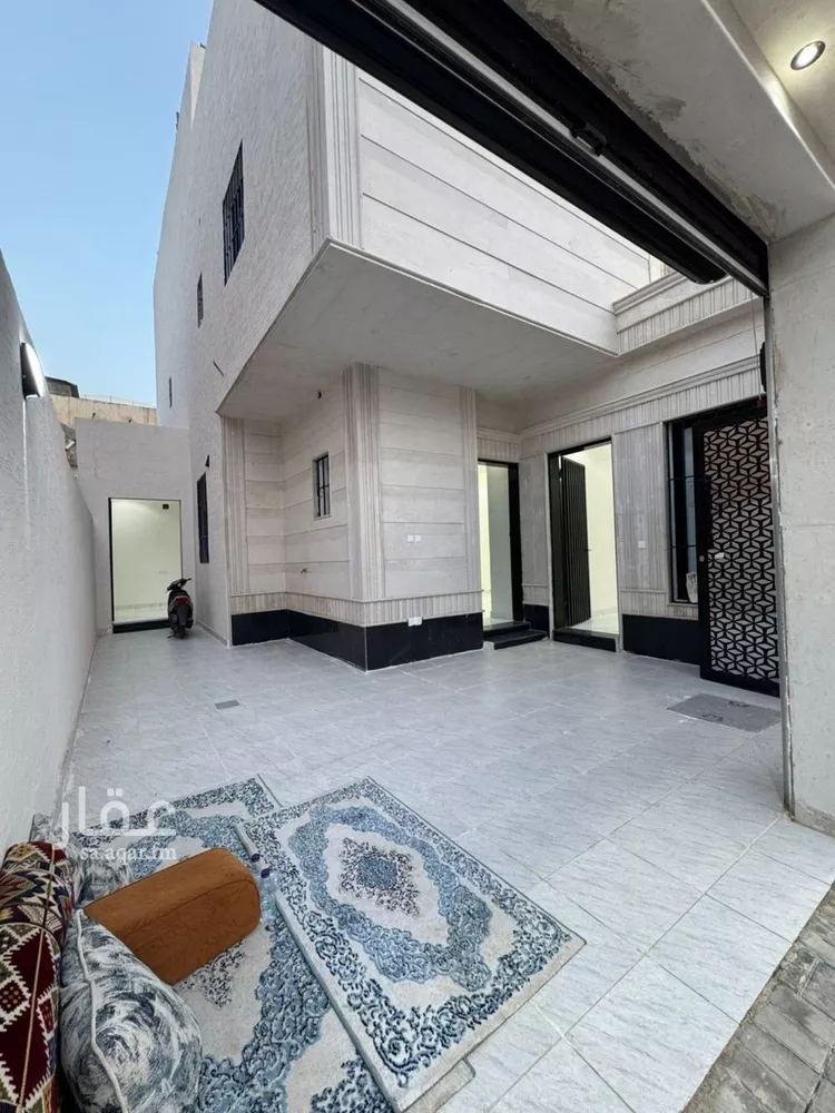 فيلا للبيع في شارع عشارة, حي العريجاء الغربي, مدينة الرياض, منطقة الرياض صورة 2