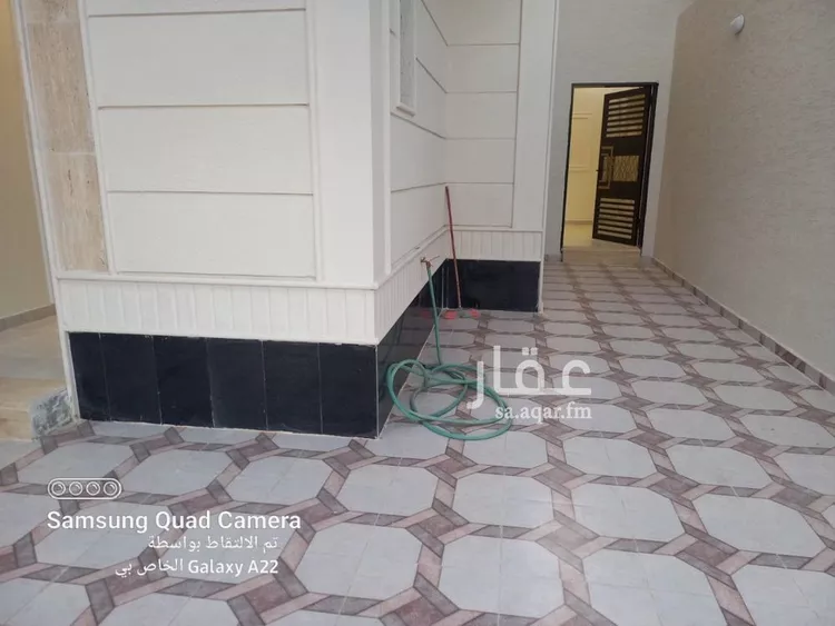 فيلا للبيع في شارع البحيرات, حي العريجاء الغربي, مدينة الرياض, منطقة الرياض صورة 2