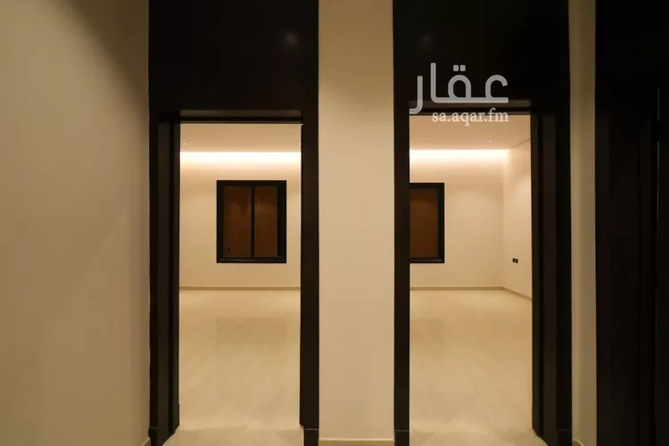 شقة للبيع في شارع محمد بن صاف, حي عكاظ, مدينة الرياض, منطقة الرياض 15