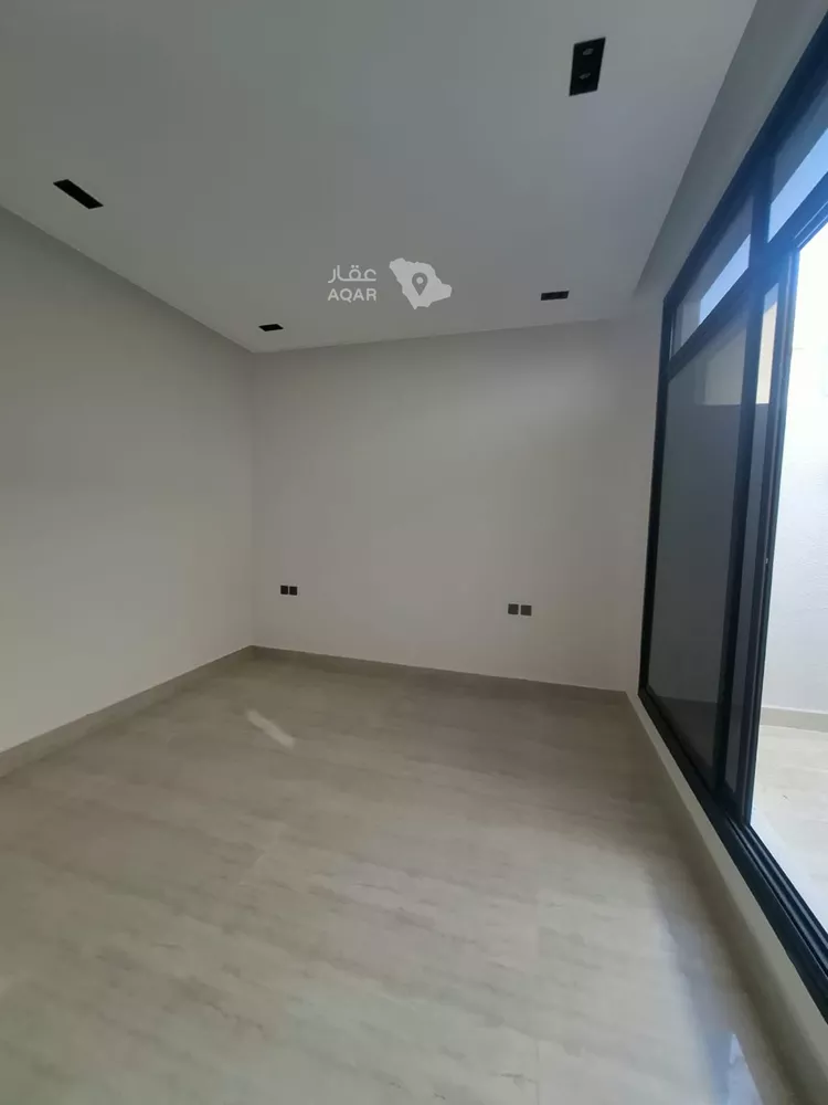 شقة للبيع في شارع رجاء بن حيوة, حي السويدي الغربي, مدينة الرياض, منطقة الرياض صورة 3