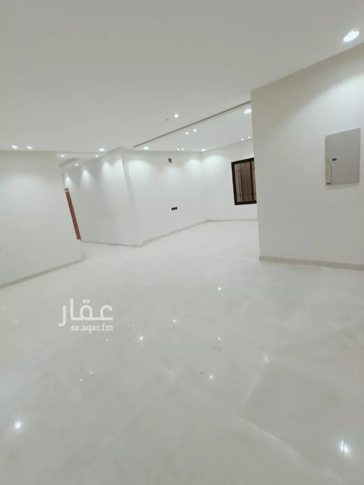 شقة للبيع في شارع عبدالله الدارمي, حي عكاظ, مدينة الرياض, منطقة الرياض صورة 3