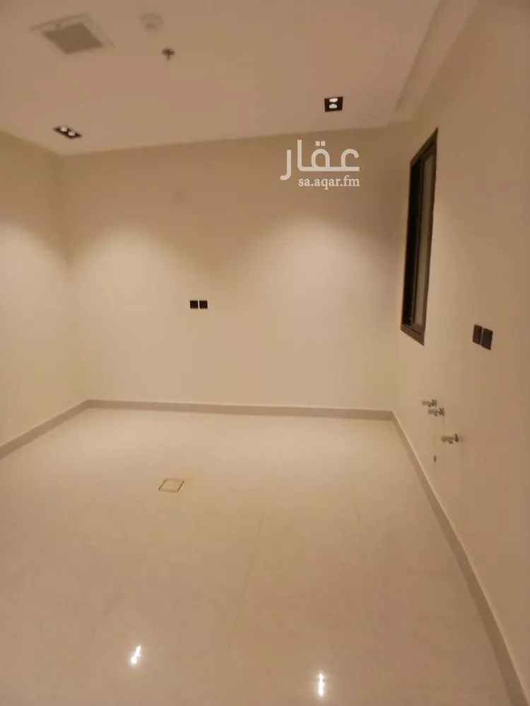 شقة للبيع في شارع محمد بن عوجان, حي الحزم, مدينة الرياض, منطقة الرياض صورة 2