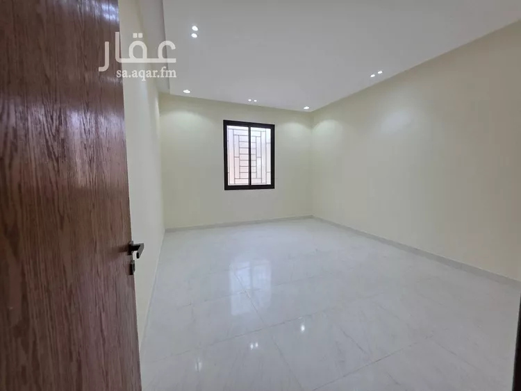 دور للبيع في شارع عبدالله السديس, حي بدر, مدينة الرياض, منطقة الرياض 10