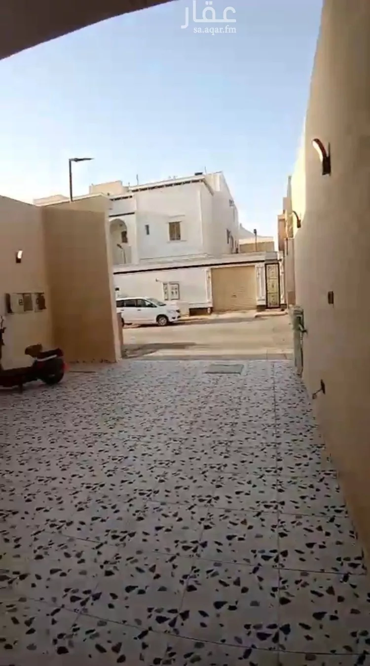 دور للبيع في شارع الأحنف بن قيس, حي الحزم, مدينة الرياض, منطقة الرياض صورة 4