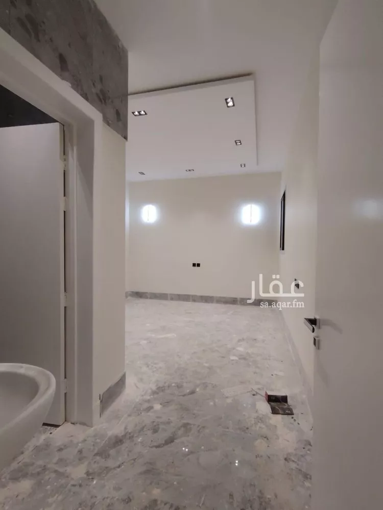 دور للبيع في شارع العيضة, حي طويق, مدينة الرياض, منطقة الرياض صورة 4