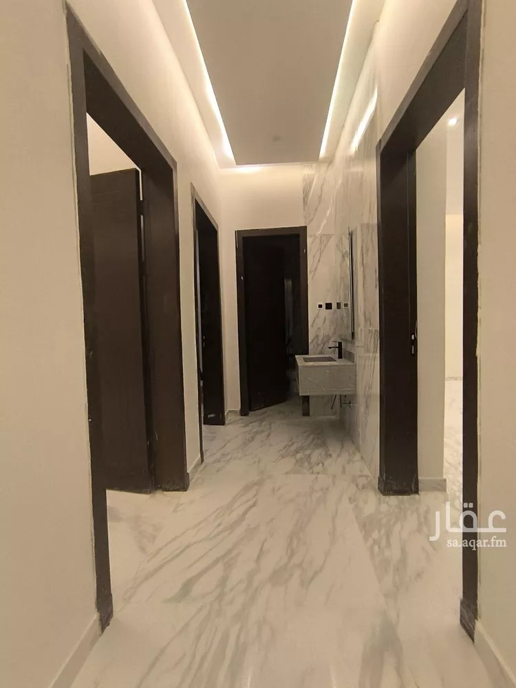 دور للبيع في شارع ابن نعيم, حي طيبة, مدينة الرياض, منطقة الرياض صورة 4