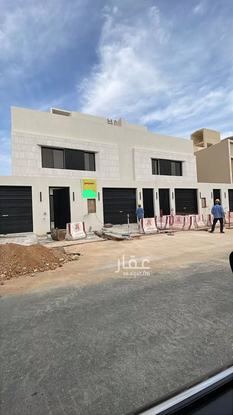 دور للبيع في شارع محمد بن عوجان, حي الحزم, مدينة الرياض, منطقة الرياض