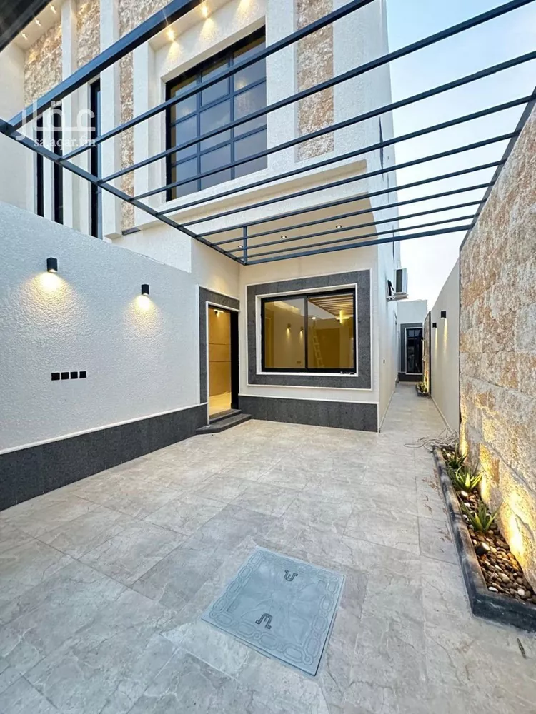 دور للبيع في شارع عبدالله ابن عبدالله ابن ابي مالك, حي نوارة, مدينة المزاحمية, منطقة الرياض صورة 3