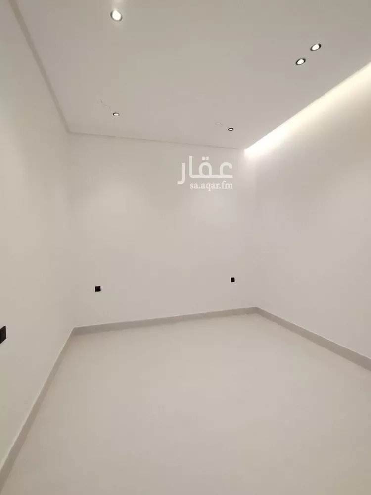 فيلا للبيع في شارع الثريا, حي طويق, مدينة الرياض, منطقة الرياض صورة 3