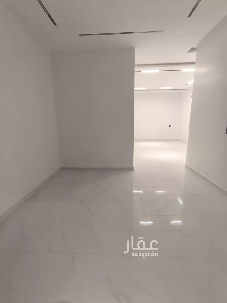 دور للبيع في شارع عبدالغني مشرف, حي العوالي, مدينة الرياض, منطقة الرياض صورة 5