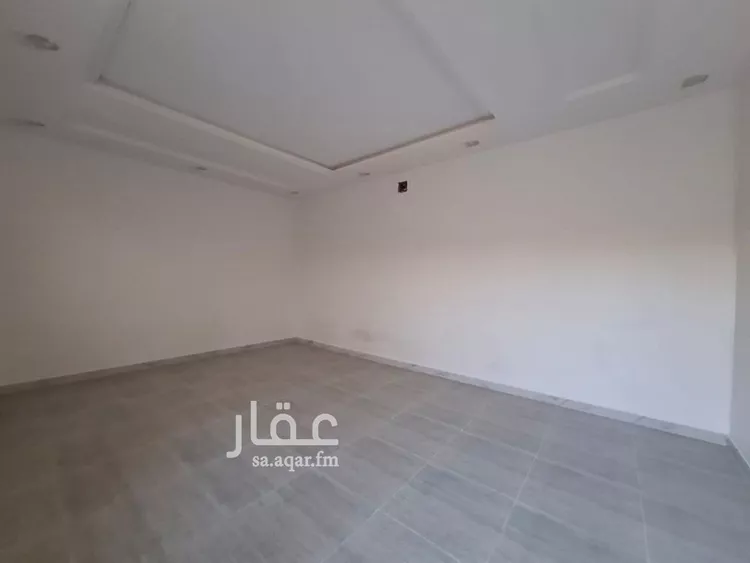 دور للبيع في شارع الخزيمي, حي البرية, مدينة الرياض, منطقة الرياض صورة 3