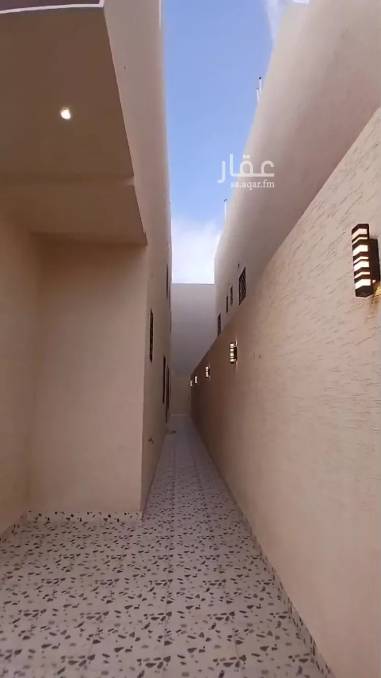 شقة للبيع في شارع الظهيران, حي بدر, مدينة الرياض, منطقة الرياض صورة 2