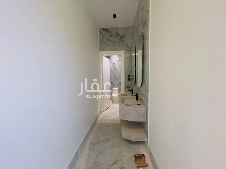 دور للبيع في شارع العيضة, حي طويق, مدينة الرياض, منطقة الرياض صورة 5