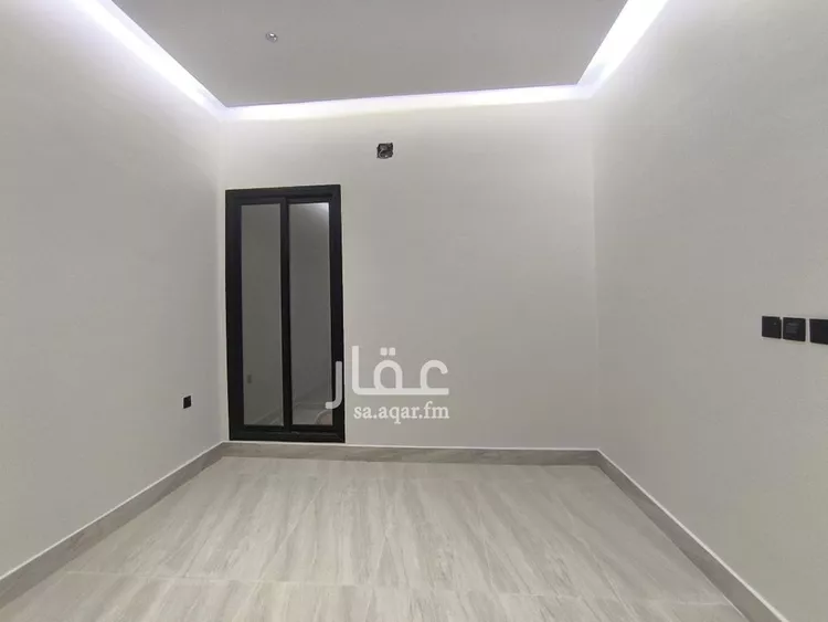 دور للبيع في شارع الحورية, حي ديراب, مدينة الرياض, منطقة الرياض صورة 3