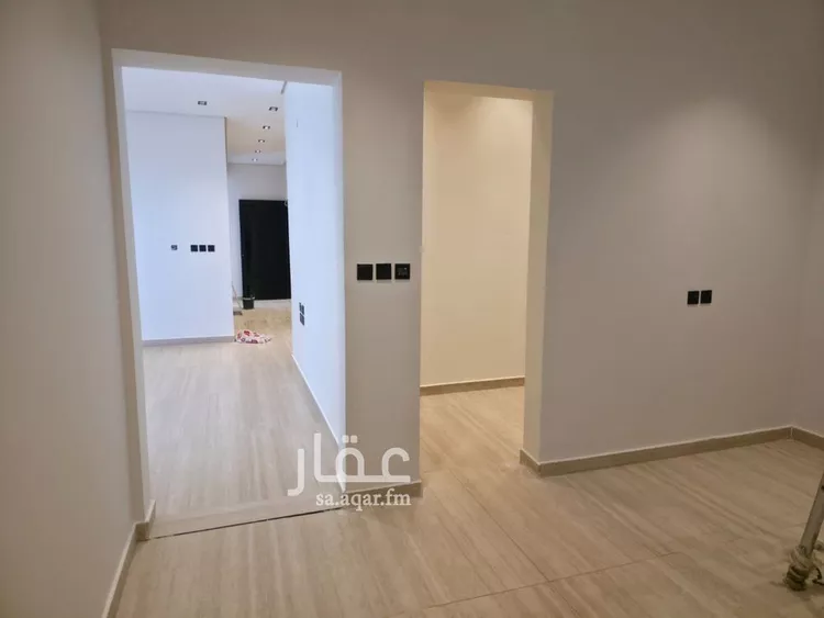 شقة للبيع في شارع عمر بن مسعود, حي السويدي, مدينة الرياض, منطقة الرياض صورة 2