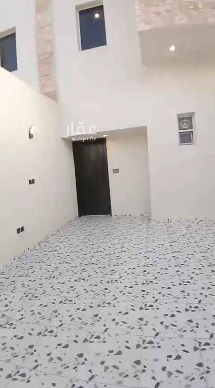 دور للبيع في شارع الأحنف بن قيس, حي الحزم, مدينة الرياض, منطقة الرياض صورة 3