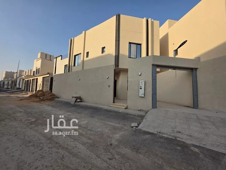 فيلا للبيع في شارع عبدالله السديس, حي بدر, مدينة الرياض, منطقة الرياض