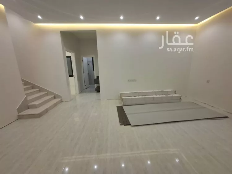 فيلا للبيع في شارع ابن عليم, حي السويدي, مدينة الرياض, منطقة الرياض صورة 3