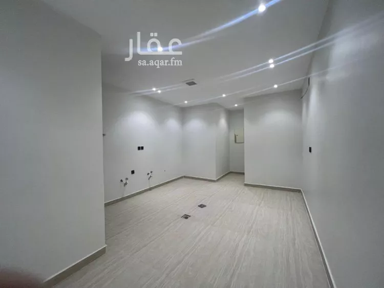 دور للبيع في شارع التوحيد, حي العوالي, مدينة الرياض, منطقة الرياض صورة 2