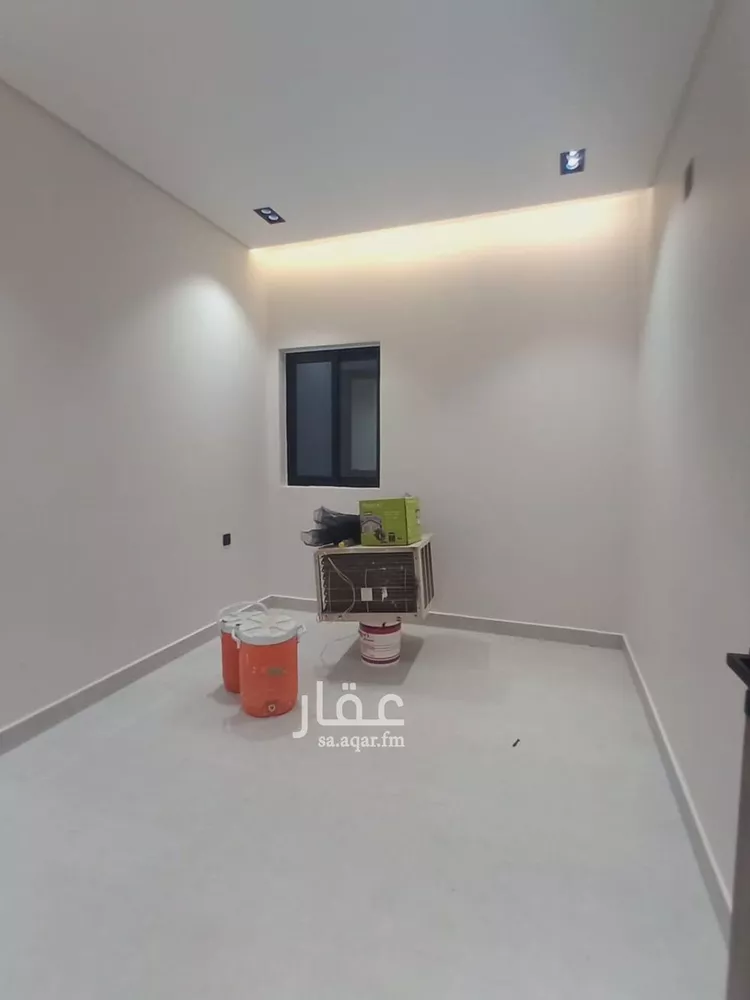 دور للبيع في شارع نجم الدين الأيوبي, حي السويدي, مدينة الرياض, منطقة الرياض صورة 5