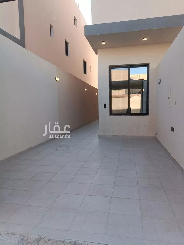 فيلا للبيع في شارع أبي لبيد البجلي, حي بدر, مدينة الرياض, منطقة الرياض صورة 3