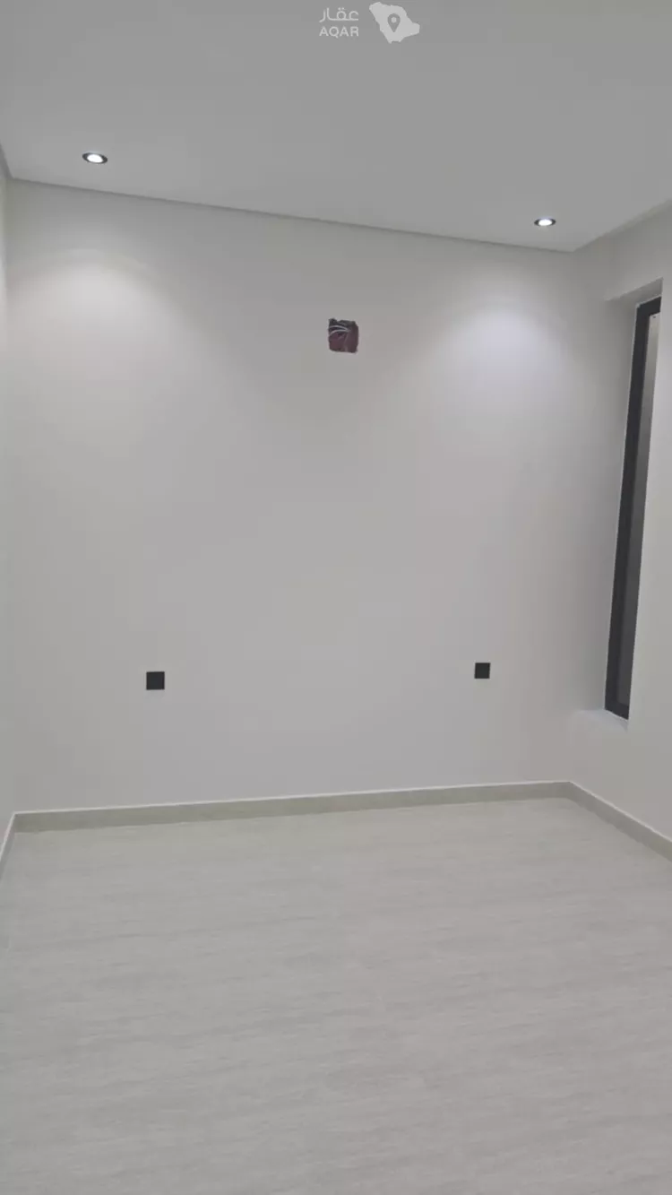 فيلا للبيع في شارع النويبع, حي العريجاء الأوسط, مدينة الرياض, منطقة الرياض 4