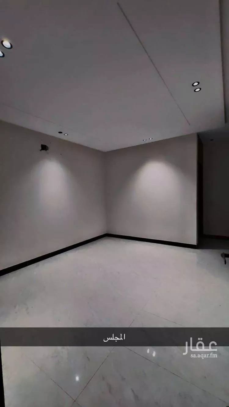 فيلا للإيجار في شارع البطيحة ، حي بدر ، الرياض ، منطقة الرياض صورة 2