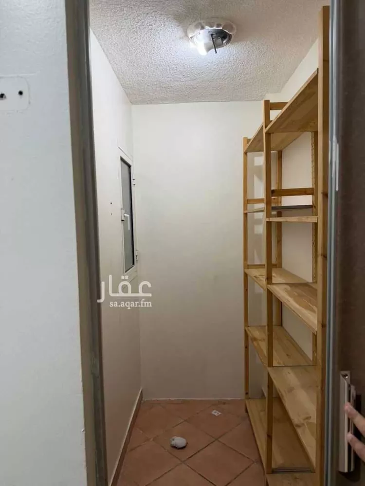 شقة للإيجار في شارع أم رومان, حي الضباط, مدينة الرياض, منطقة الرياض صورة 4