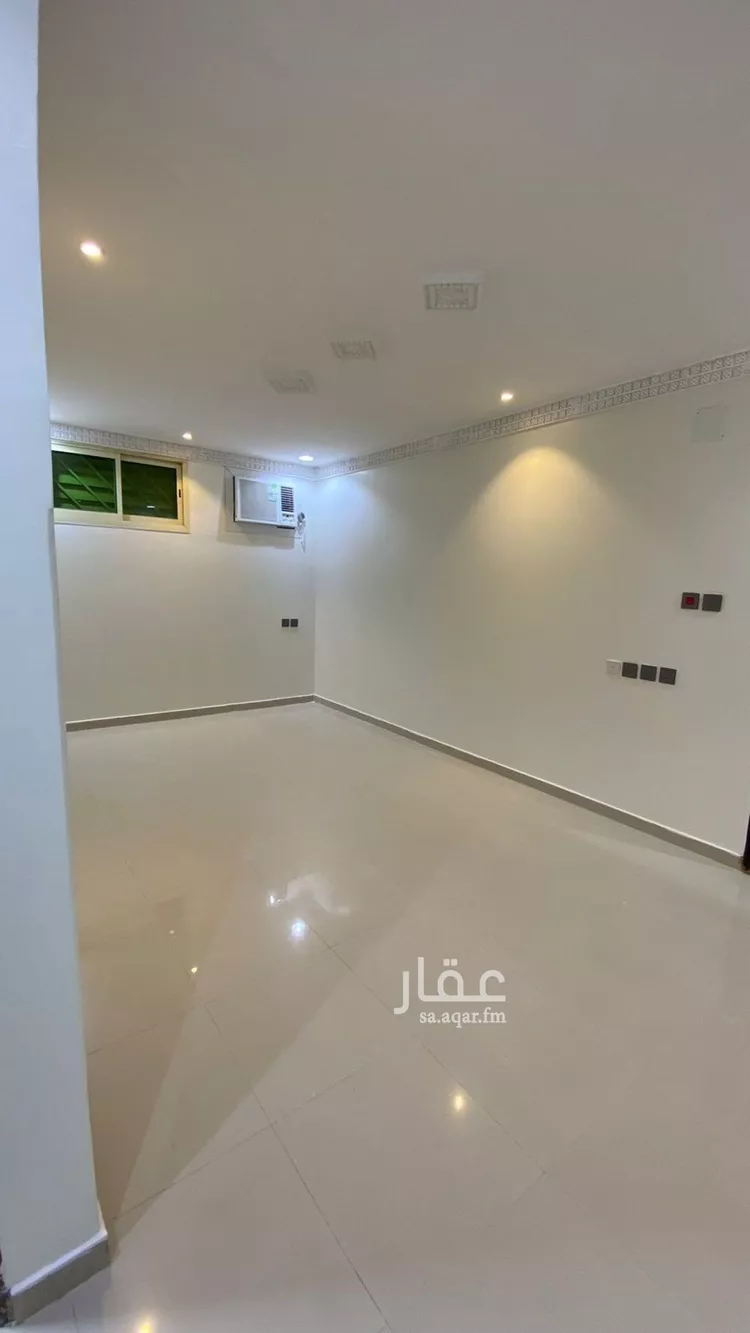 شقة للإيجار في شارع الخزرج, حي إشبيلية, مدينة الرياض, منطقة الرياض