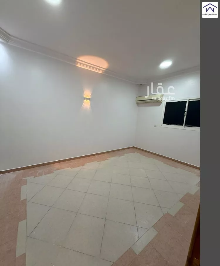 شقة للبيع في شارع الخزنة, حي إشبيلية, مدينة الرياض, منطقة الرياض صورة 4