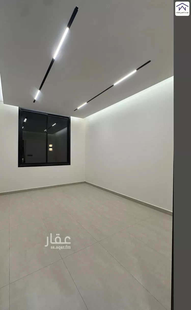 Floor for Sale in Riyadh Al Janadriyah صورة 3