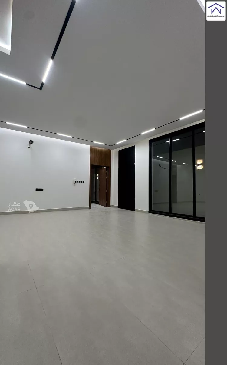 Floor for Sale in Riyadh Al Janadriyah صورة 5