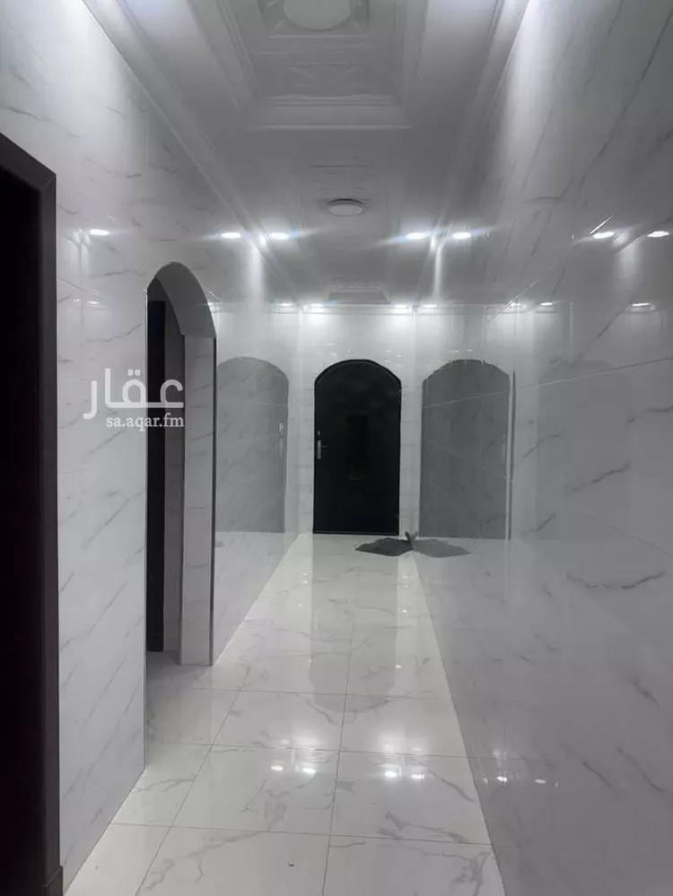 فيلا للبيع في شارع جبل الحسي, حي الدار البيضاء, مدينة الرياض, منطقة الرياض صورة 3