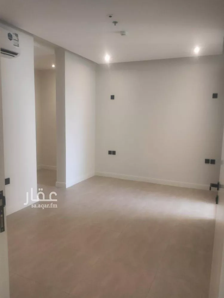 شقة للإيجار في شارع وادي هجر, حي الملقا, مدينة الرياض, منطقة الرياض صورة 2