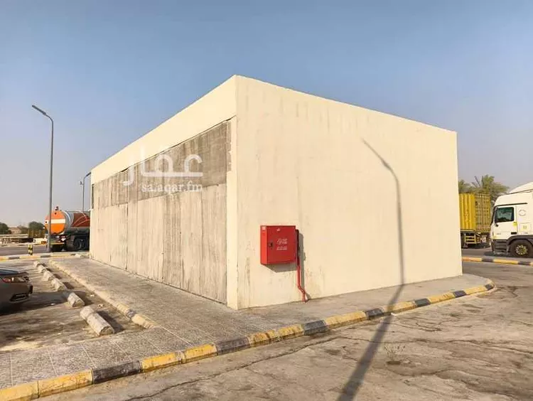 محل للإيجار في شارع طريق الكويت البحرين (ابوحدرية), حي مزارع الدسمه, مدينة مزارع الدسمه, المنطقة الشرقية