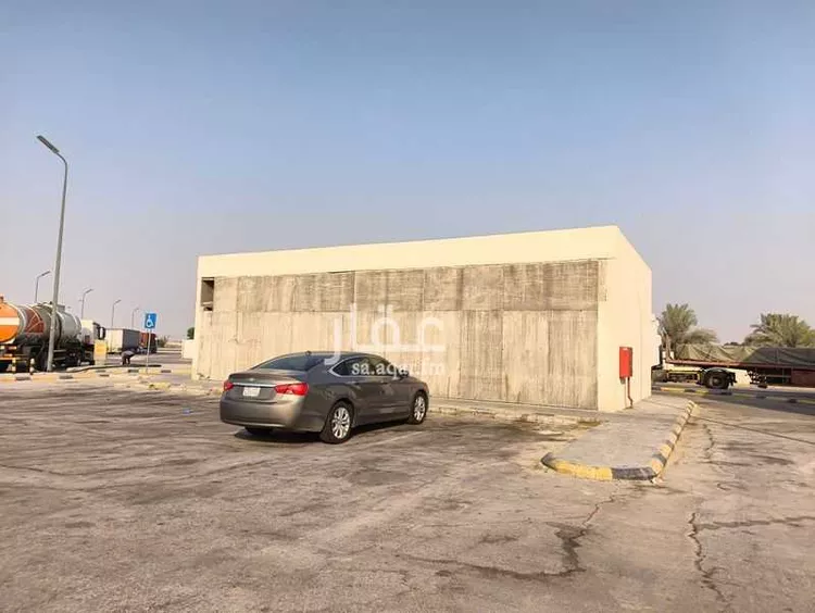 محل للإيجار في شارع طريق الكويت البحرين (ابوحدرية), حي مزارع الدسمه, مدينة مزارع الدسمه, المنطقة الشرقية 6