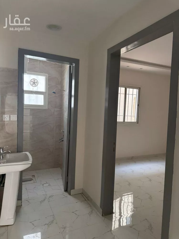 شقة للإيجار في شارع شارع صالح بن علي ابو الورود, حي الرمال, مدينة الرياض, منطقة الرياض