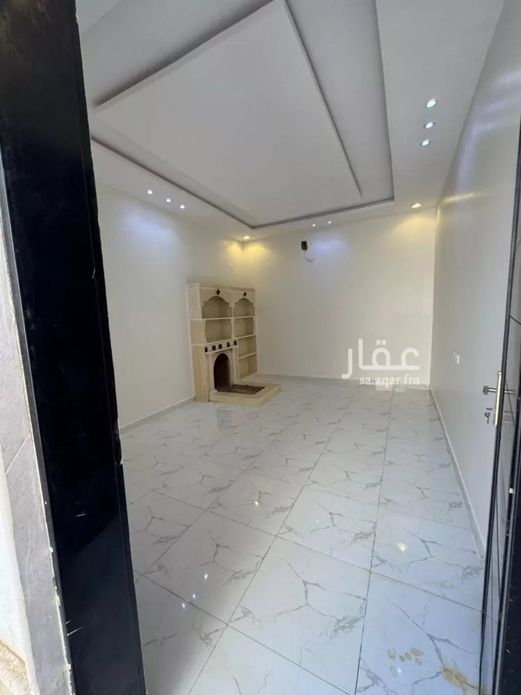 فيلا للإيجار في شارع شارع صالح بن علي ابو الورود, حي الرمال, مدينة الرياض, منطقة الرياض صورة 4