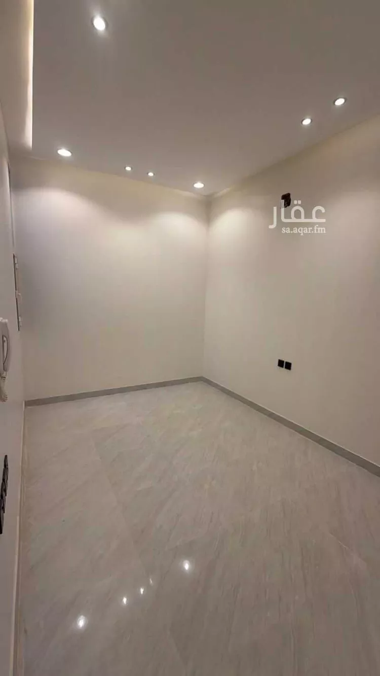 شقة للإيجار في شارع أحمد بن يوسف الكواشي, حي الرمال, مدينة الرياض, منطقة الرياض 1 صورة