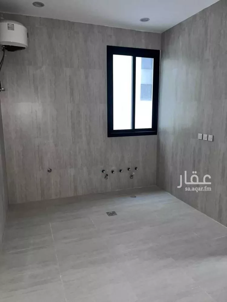 دور للبيع في شارع أحمد بشناق, حي الرمال, مدينة الرياض, منطقة الرياض صورة 2