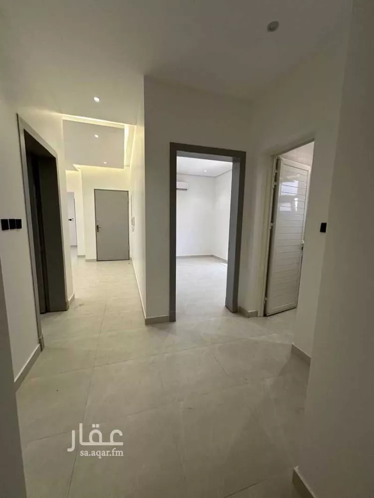 دور للإيجار في شارع عمر الريس, حي الرمال, مدينة الرياض, منطقة الرياض 7