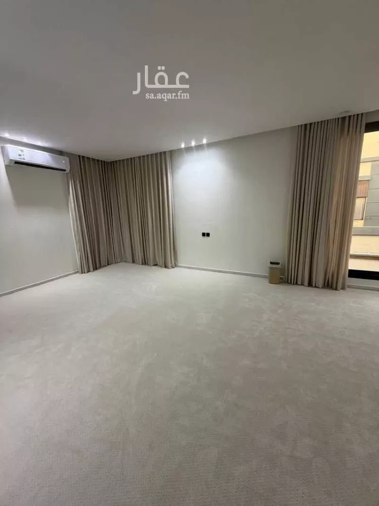 فيلا للإيجار في شارع عمر الريس, حي الرمال, مدينة الرياض, منطقة الرياض صورة 4