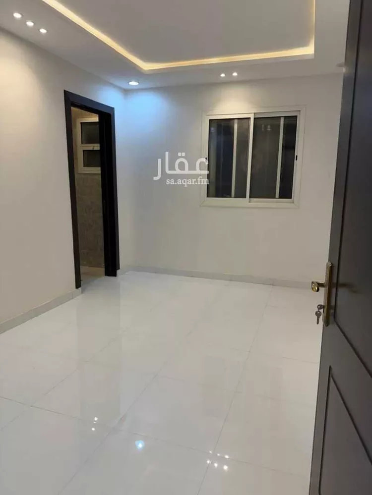 فيلا للإيجار في شارع أحمد محمد علي, حي الرمال, مدينة الرياض, منطقة الرياض 25
