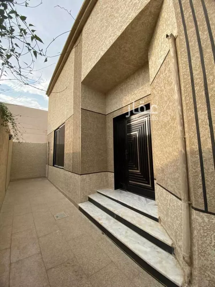 Floor for Sale in Jazan Al Arak 7