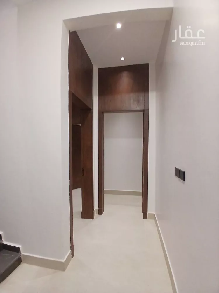 دور للبيع في شارع أبي ربيعة الأصبهاني, حي الرمال, مدينة الرياض, منطقة الرياض صورة 5