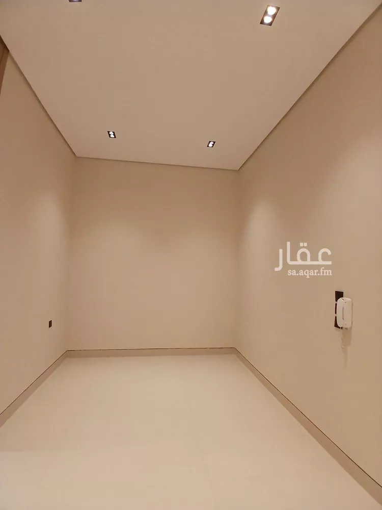 فيلا للبيع في شارع خليج تونس, حي المعيزيلة, مدينة الرياض, منطقة الرياض 22