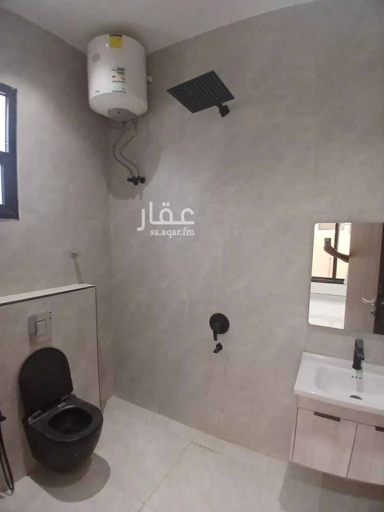 دور للبيع في شارع احمد بن سعادة, حي الرمال, مدينة الرياض, منطقة الرياض 12