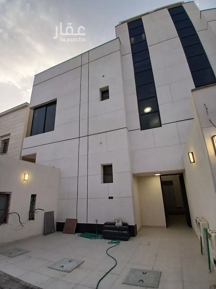 دور للبيع في شارع أبي ربيعة الأصبهاني, حي الرمال, مدينة الرياض, منطقة الرياض