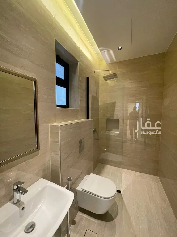 دور للبيع في شارع يوسف بن أبي إسحاق, حي النرجس, مدينة الرياض, منطقة الرياض 12