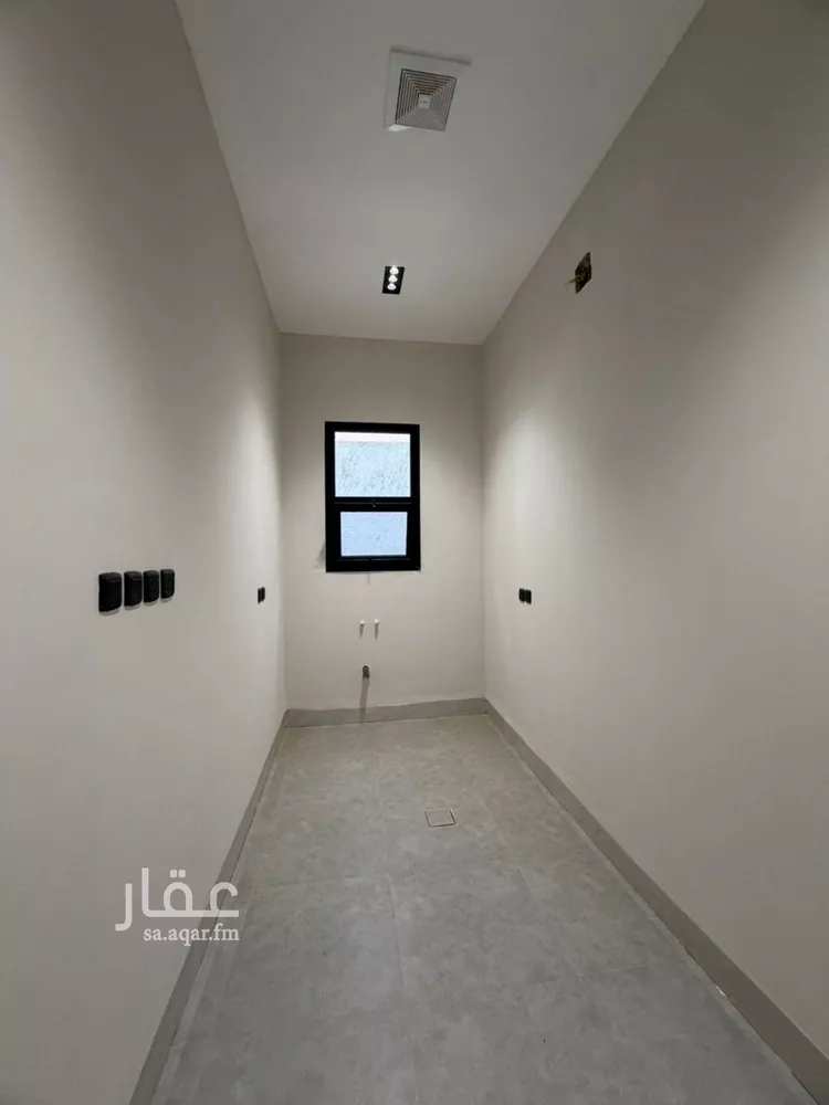 فيلا للبيع في شارع حماد بن هبة الله, حي القادسية, مدينة الرياض, منطقة الرياض 11